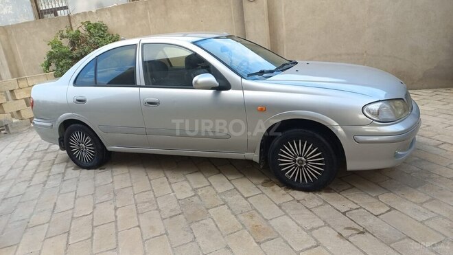 Nissan Sunny 2002, 340,000 km - 1.6 l - Bakı