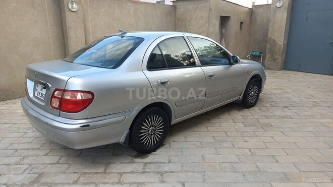 Nissan Sunny 2002, 340,000 km - 1.6 l - Bakı