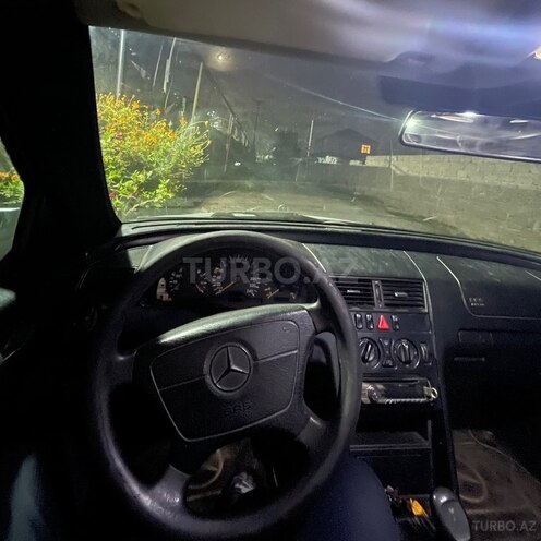 Mercedes C 180 1998, 300,000 km - 1.8 л - Bakı