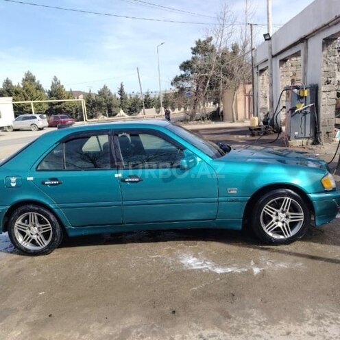 Mercedes C 180 1998, 300,000 km - 1.8 л - Bakı