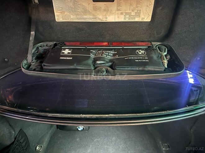 BMW 525 2004, 400,000 km - 2.5 l - Bakı