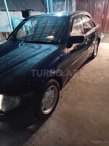 Mercedes C 220 1995, 280,000 km - 2.2 l - Lənkəran