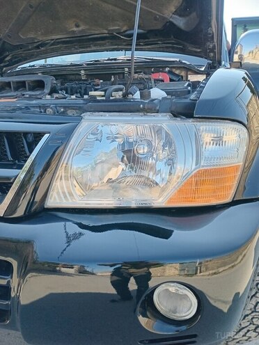 Mitsubishi Pajero 2005, 335,455 km - 3.0 l - Bakı