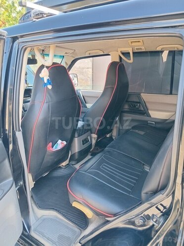 Mitsubishi Pajero 2005, 335,455 km - 3.0 l - Bakı
