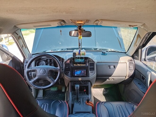 Mitsubishi Pajero 2005, 335,455 km - 3.0 l - Bakı
