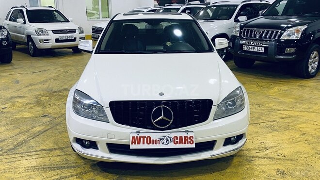 Mercedes C 300 2011, 196,385 km - 3.0 l - Sumqayıt