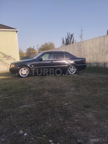 Mercedes C 230 1997, 320,000 km - 2.3 л - Şirvan