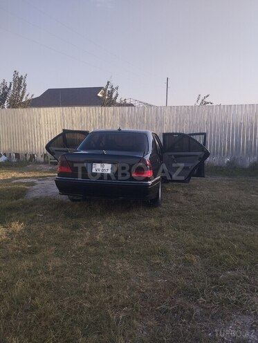 Mercedes C 230 1997, 320,000 km - 2.3 л - Şirvan