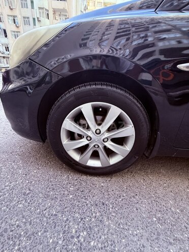 Hyundai Accent 2012, 277,000 km - 1.4 l - Bakı