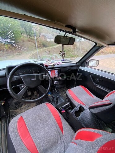 LADA (VAZ) Niva 2004, 100,000 km - 1.7 l - Astara