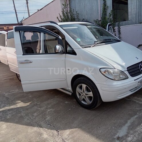 Mercedes  2010, 275,903 km - 2.1 л - Qazax