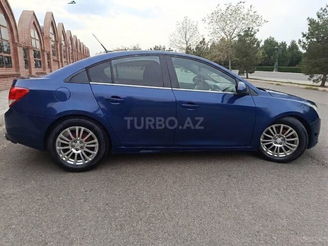 Chevrolet Cruze 2011, 200,000 km - 1.4 l - Sumqayıt