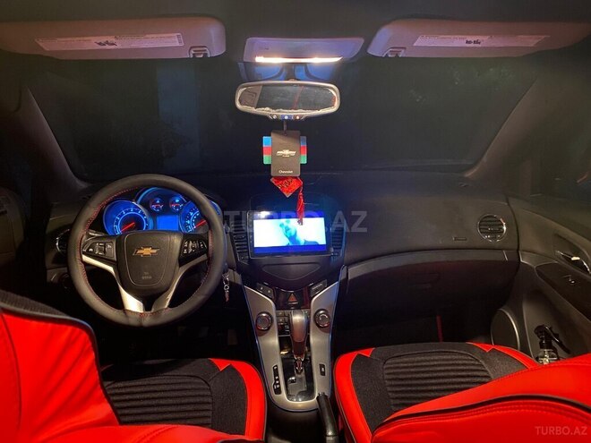 Chevrolet Cruze 2011, 200,000 km - 1.4 l - Sumqayıt