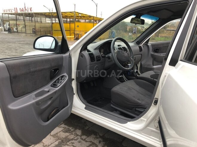 Hyundai Accent 2005, 355,000 km - 1.5 l - Bakı