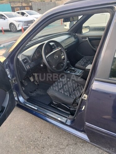 Mercedes C 180 1999, 390,000 km - 1.8 l - Bakı