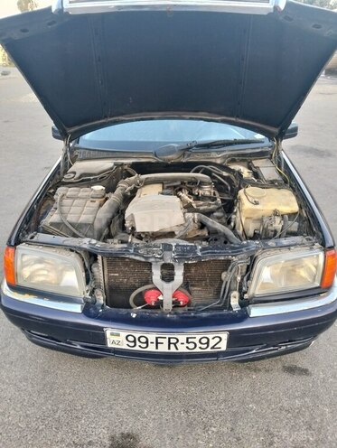 Mercedes C 180 1999, 390,000 km - 1.8 l - Bakı