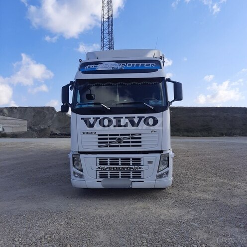 Volvo FH 13 2012, 1,425,000 km - 13.0 l - Bakı