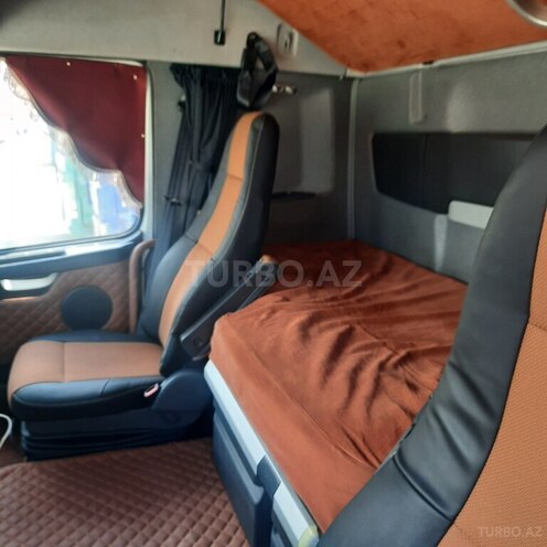 Volvo FH 13 2012, 1,425,000 km - 13.0 l - Bakı