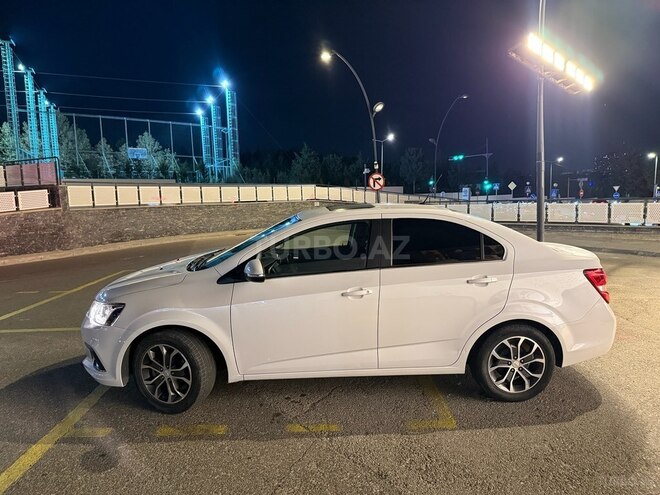 Chevrolet Aveo 2018, 184,400 km - 1.6 l - Bakı