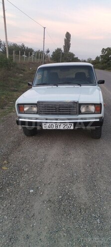 LADA (VAZ) 2107 2001, 28,990 km - 1.6 l - Quba