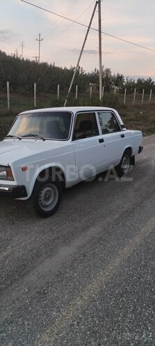 LADA (VAZ) 2107 2001, 28,990 km - 1.6 l - Quba