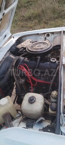 LADA (VAZ) 2107 2001, 28,990 km - 1.6 l - Quba