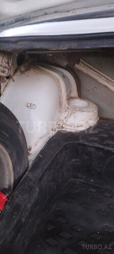 LADA (VAZ) 2107 2001, 28,990 km - 1.6 l - Quba