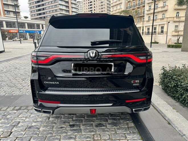 Changan CS 95 2023, 83,000 km - 2.0 l - Bakı