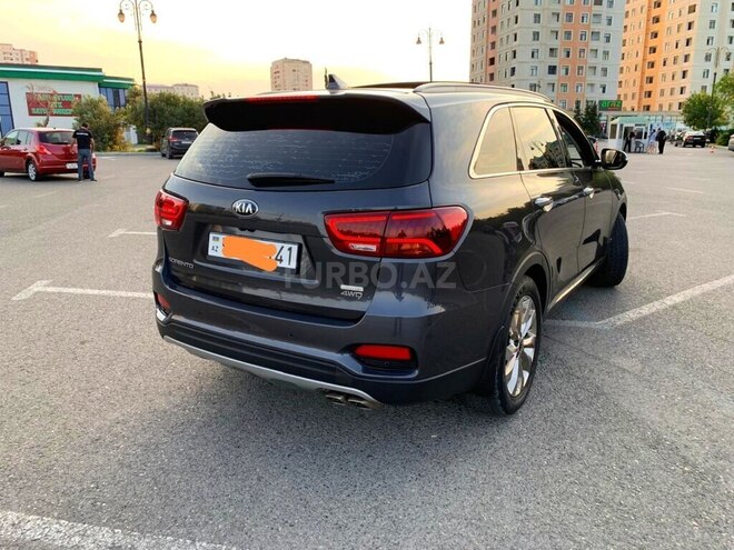 Kia Sorento 2018, 297,000 km - 2.0 l - Bakı