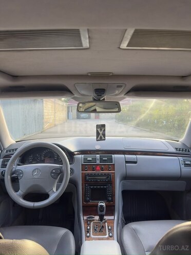 Mercedes E 240 2001, 400,000 km - 2.6 l - Kürdəmir