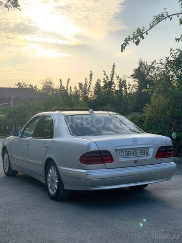Mercedes E 240 2001, 400,000 km - 2.6 l - Kürdəmir