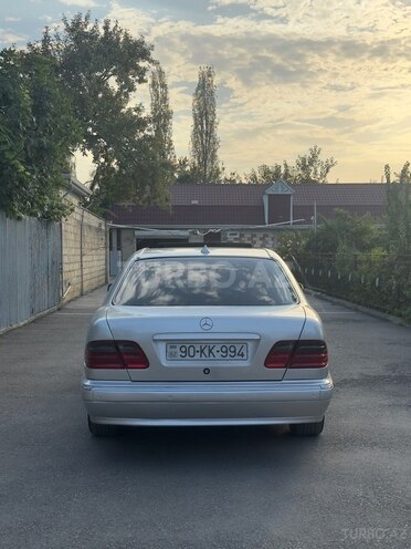 Mercedes E 240 2001, 400,000 km - 2.6 l - Kürdəmir
