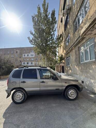 Chevrolet Niva 2008, 208,000 km - 1.7 l - Bakı