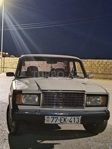LADA (VAZ) 2107 1986, 100,000 km - 1.5 l - Salyan