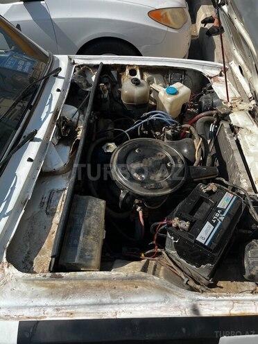 LADA (VAZ) 2107 1986, 100,000 km - 1.5 l - Salyan