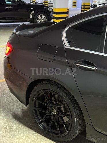 BMW 528 2015, 173,000 km - 2.0 l - Bakı