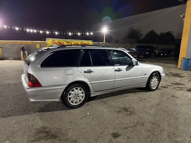 Mercedes C 220 2000, 452,369 km - 2.2 l - Bakı