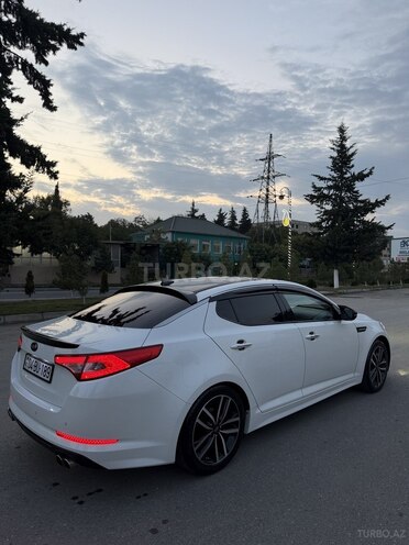 Kia K5 2012, 265,000 km - 2.0 l - Quba