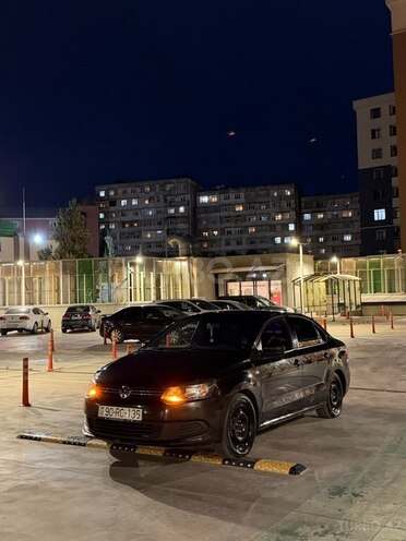 Volkswagen Polo 2012, 205,000 km - 1.6 l - Bakı