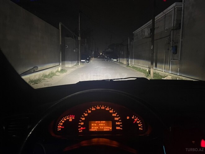 Mercedes C 200 2002, 397,000 km - 2.0 l - Bakı