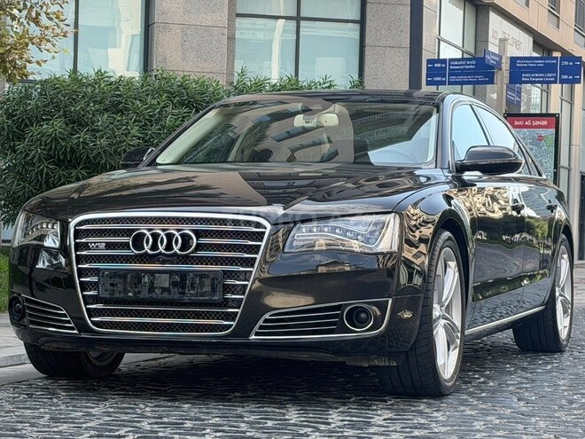 Audi A8 2011, 220,000 km - 4.2 l - Bakı