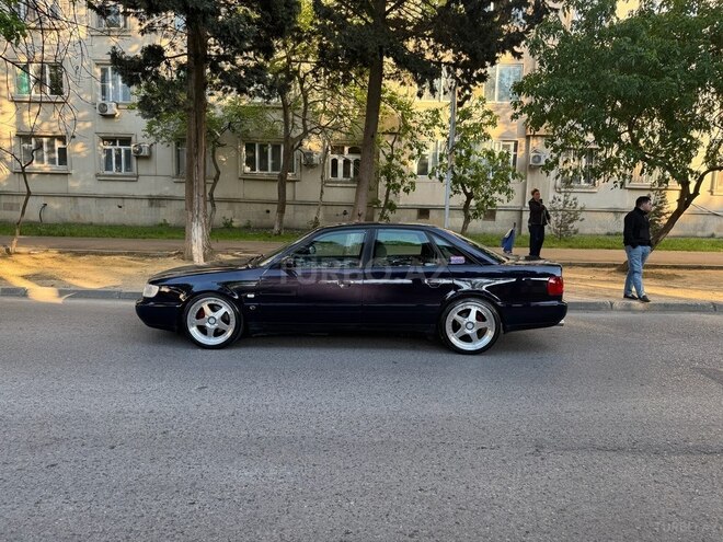 Audi A6 1996, 250,000 km - 1.8 l - Bakı