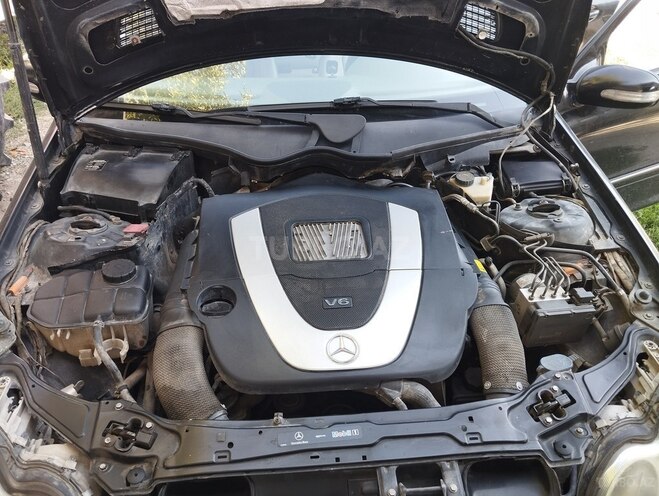 Mercedes C 230 2006, 285,000 km - 2.5 l - Bakı