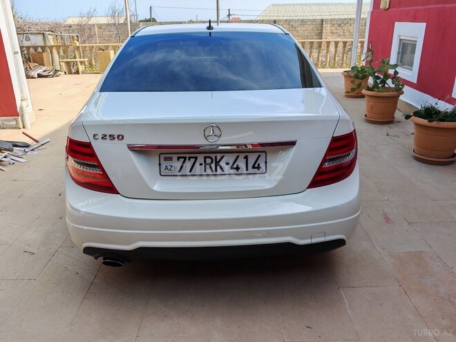Mercedes C 250 2012, 270,000 km - 1.8 l - Bakı
