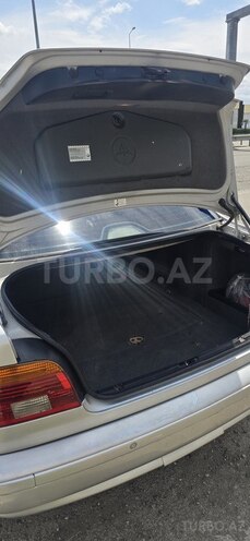 BMW 520 2003, 407,000 km - 2.2 l - Goranboy