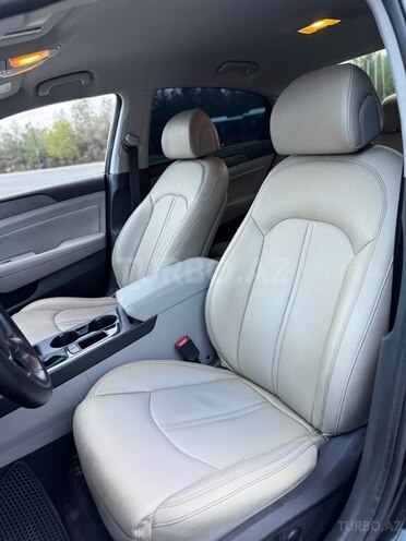 Hyundai Sonata 2015, 88,300 km - 2.4 l - Gəncə