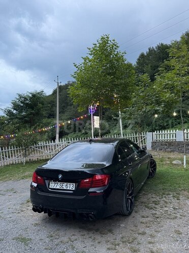 BMW 528 2015, 225,308 km - 2.0 л - Yevlax