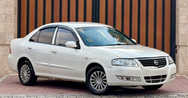 Nissan Sunny 2011, 220,000 km - 1.6 l - Bakı