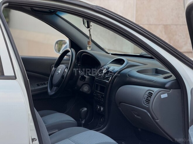 Nissan Sunny 2011, 220,000 km - 1.6 l - Bakı