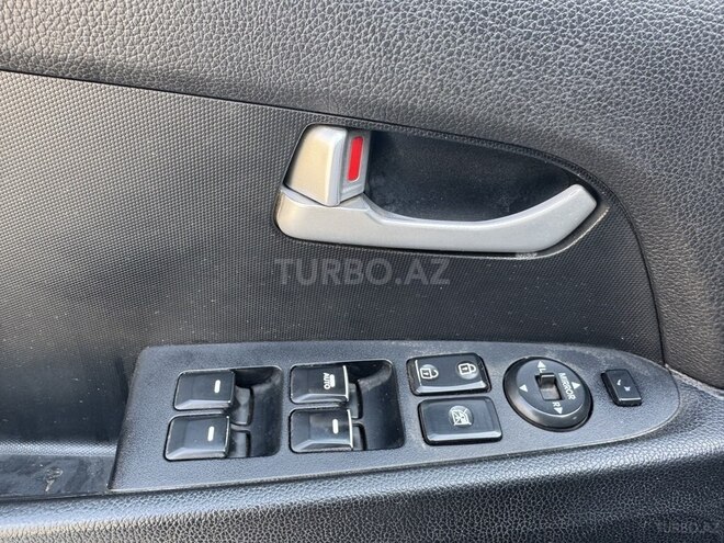 Kia Sportage 2014, 425,000 km - 2.0 l - Bakı